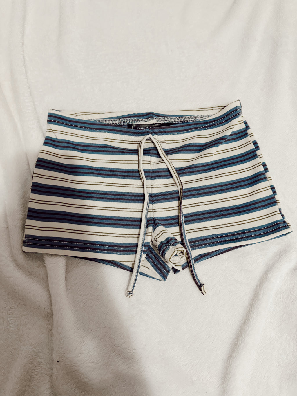Serene Vacay Mini Short