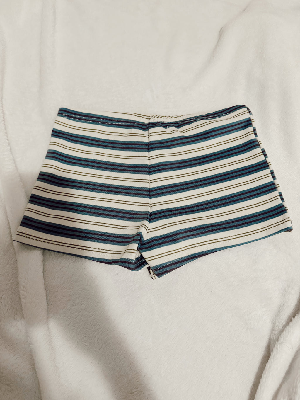 Serene Vacay Mini Short
